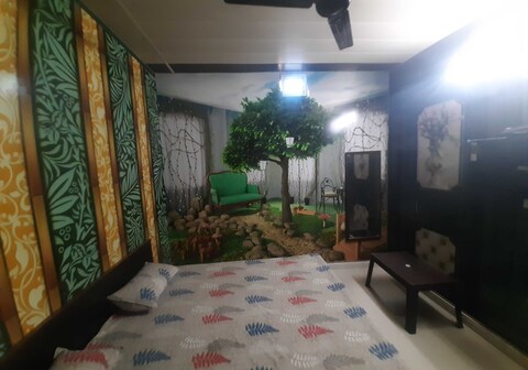 Hotel O Radhika Guest House