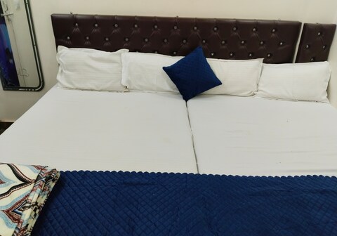 Jai Radhe Krishan Homestay