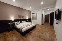 Guru Residency Hotel, Leh Guru Residency Hotel, Leh