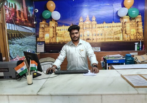 Guptha Hotel