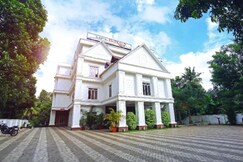 HOTEL EMERALD REGENCY, Changanassery HOTEL EMERALD REGENCY, Changanassery
