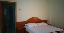 Sri Pratiba Guest House, Puttaparthi Sri Pratiba Guest House, Puttaparthi
