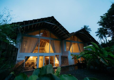 Tool House: Great Estate Stay for Remote Work