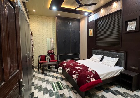 Shri Ram Gopal Residency.