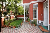 Cinnamon Home Stays South City, Delhi Cinnamon Home Stays South City, Delhi