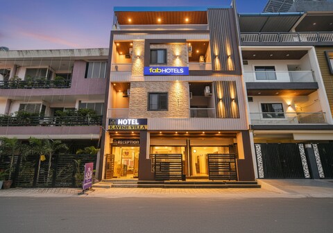 FabHotel Kavish Villa