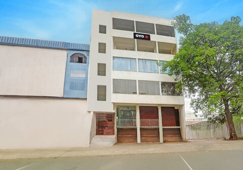 SPOT ON Classic Guest House