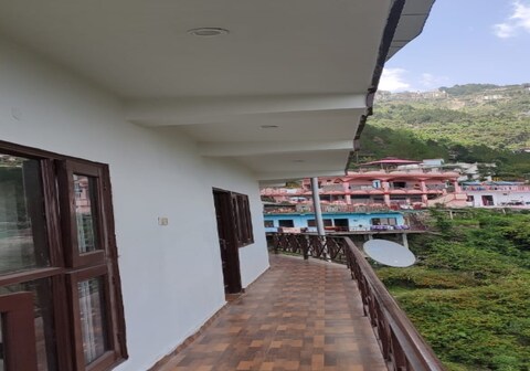 AA Hotels And Resorts - Mussoorie