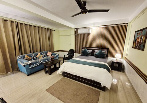 Royal Palm Homestay | GS Road