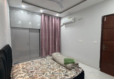 Home stay