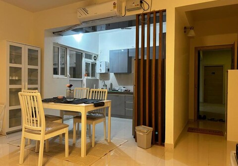 Premium Studio Apartment with Gym Sauna Pool with Infinity Pool near Airport