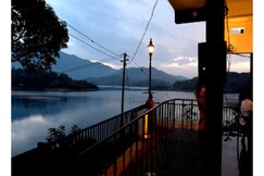 Tenkasi Bungalow, Wayanad Tenkasi Bungalow, Wayanad