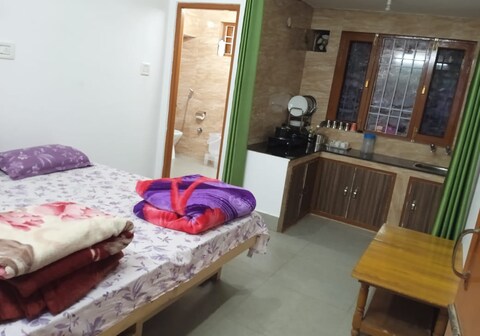 Pong dam view homestay