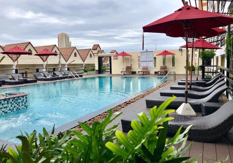 Golden Sea Pattaya Hotel