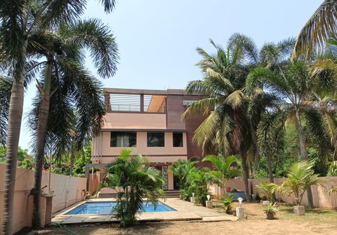 Le Grace Beach View Resort