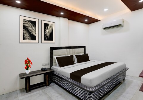 Super OYO 39654 hotel ACT