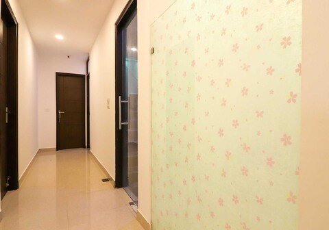 Hotel O WHITE VALLEY