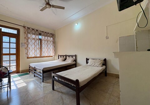 Shiva Ganga Homestay