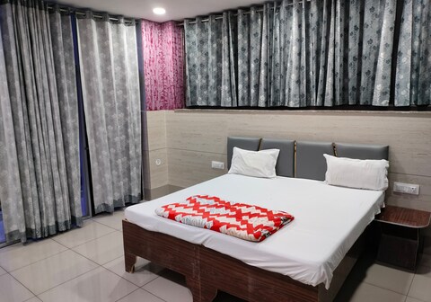 THE AKANSHA HOMESTAY