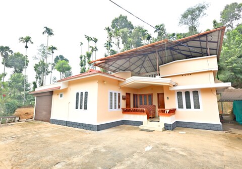 Winter Wayanad Homestay