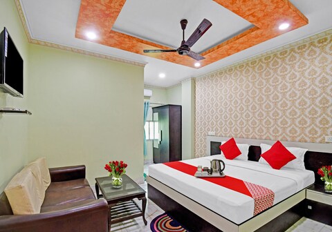 Collection O Pink House