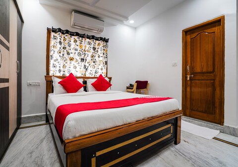 Hotel O Mint Leaves Near Alcazar Mall