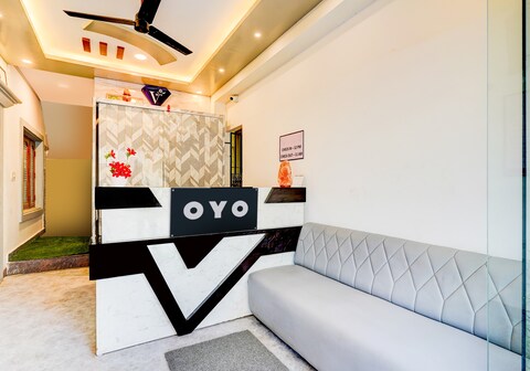 Hotel O Veritas Grand