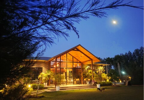 Shaw Estate Cottage 151H by GRB