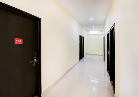 Hotel O Divine Stays