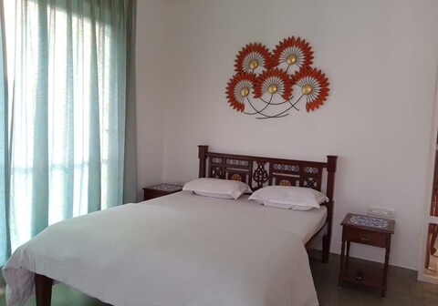 Verde Designer 1 BHK Apartment