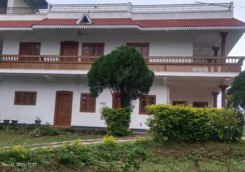 Shola Valley View Resort