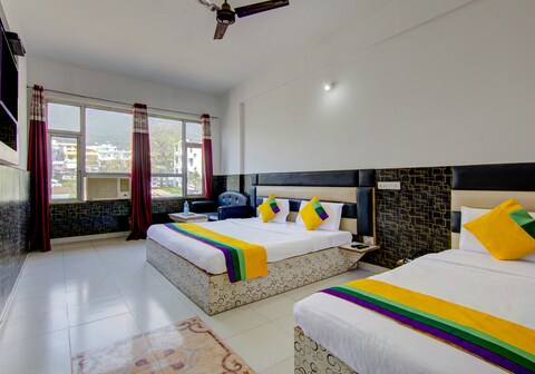 Itsy Hotels Satya Shree