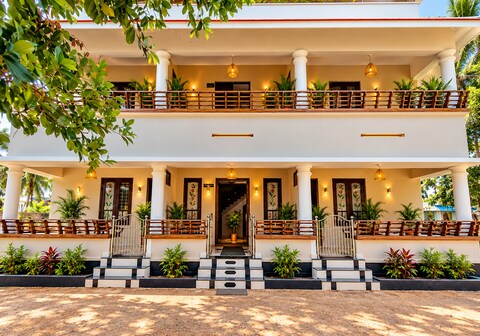 SUNORABEACHSTAY