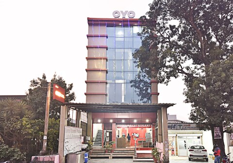 Hotel O Shree Laxmi Palace