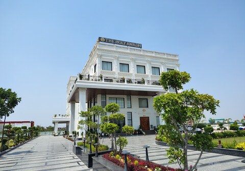 The Holy Awadh Hotel