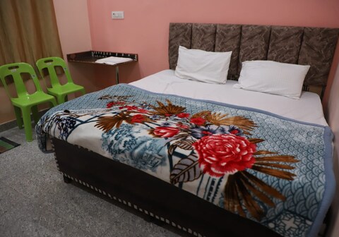 Shri Laddu Gopal Guest House