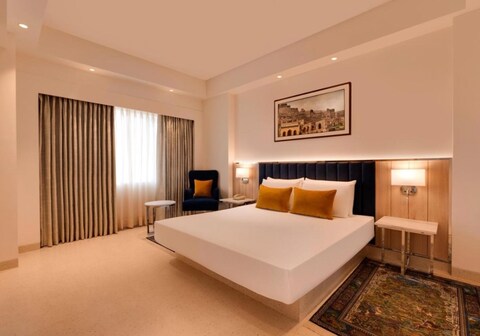 Hotel Zed Near Delhi IGI Airport