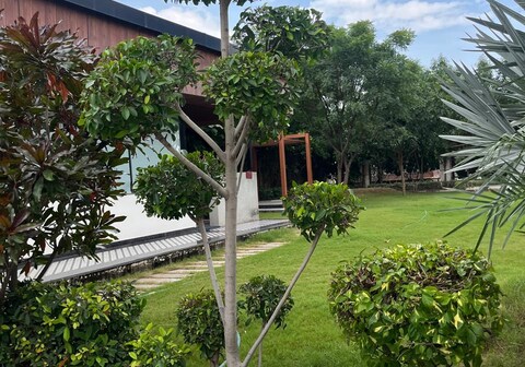 Samadhya with Garden of Paradise