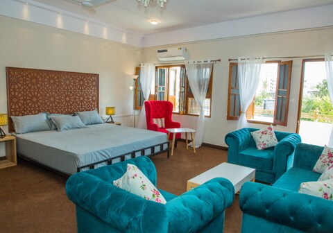 Sternlion Apartments