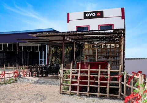 Hotel O Purani Haveli