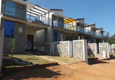 Sushmika Villas & Resorts