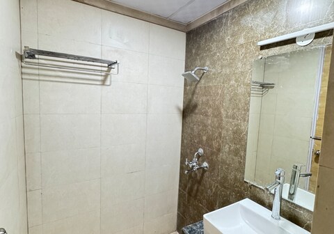 Skyline luxury studio