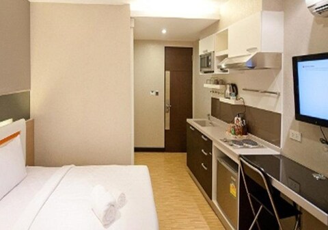 Arawana Express Phromphong