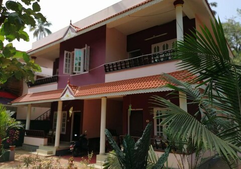 Red Palm Homestay