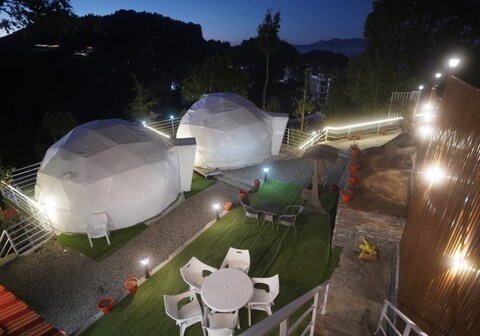 Shiku Glamping Stays