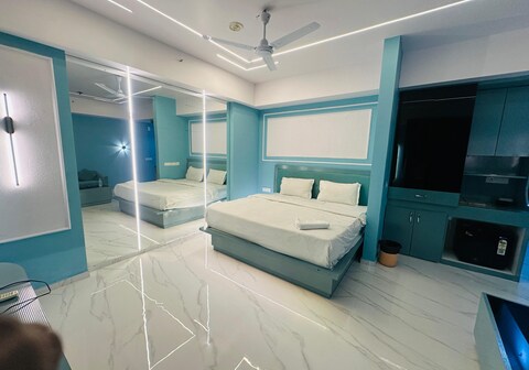 Holiday Dream Rooms