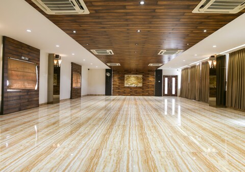 Hotel O Shiv Vatika Banquet & Rooms