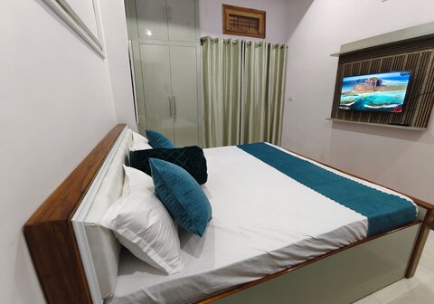 Nidhipataye Homestay