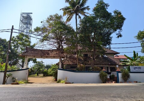 Orchid Beach Resort
