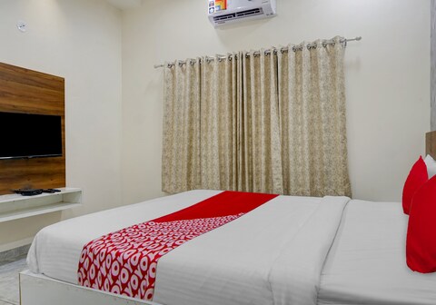 Hotel O Keshar Palace And Lodging